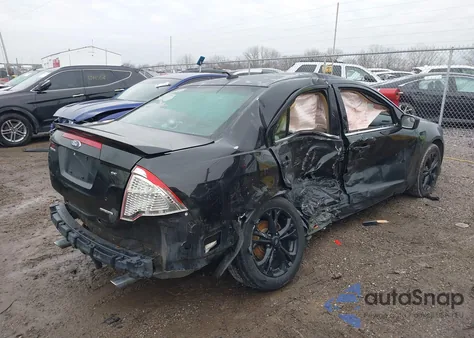 2011 Ford Fusion Se z USA, uszkodzony, nr VIN 3FAHP0HG7BR121164